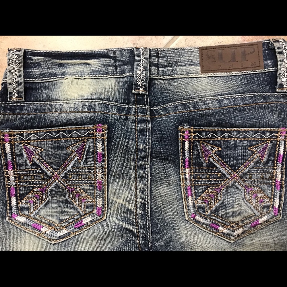 Cowgirl Up jeans size 27 x 34
